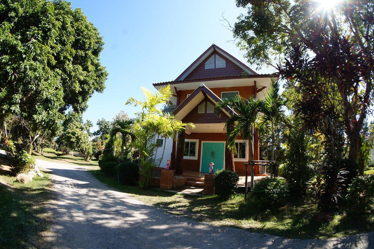 The Teak Resort Chiangdao Chiang Dao Exterior photo