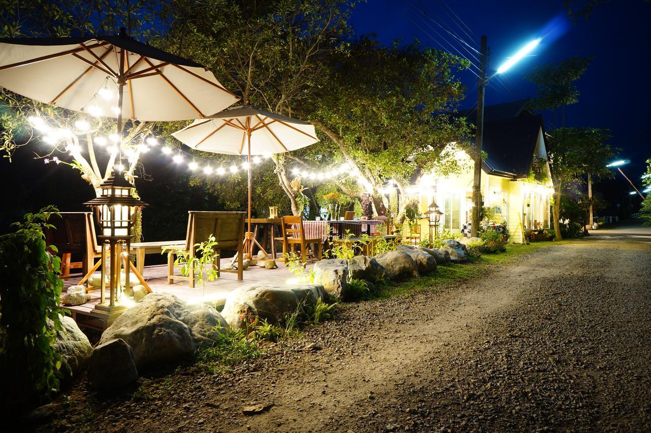 The Teak Resort Chiangdao Chiang Dao Exterior photo