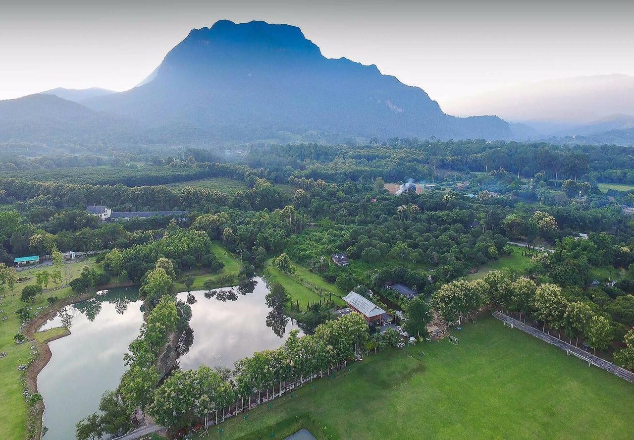 The Teak Resort Chiangdao Chiang Dao Exterior photo