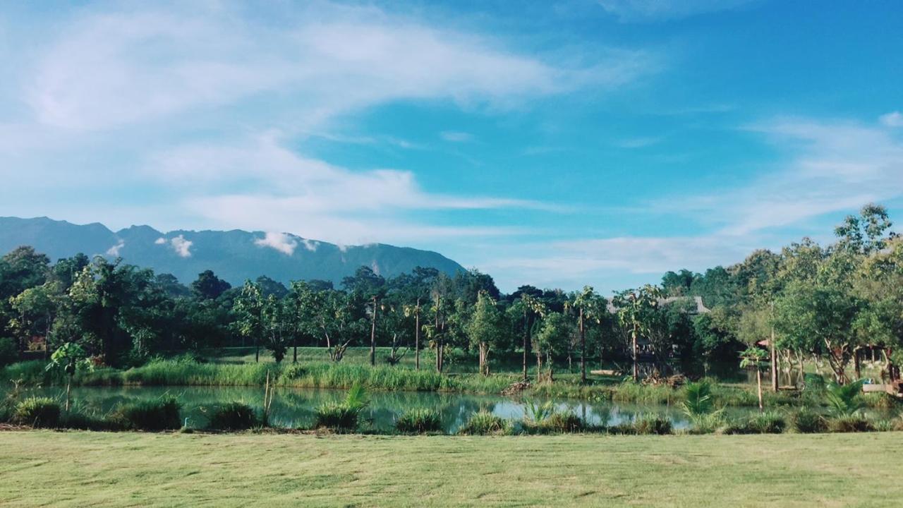 The Teak Resort Chiangdao Chiang Dao Exterior photo
